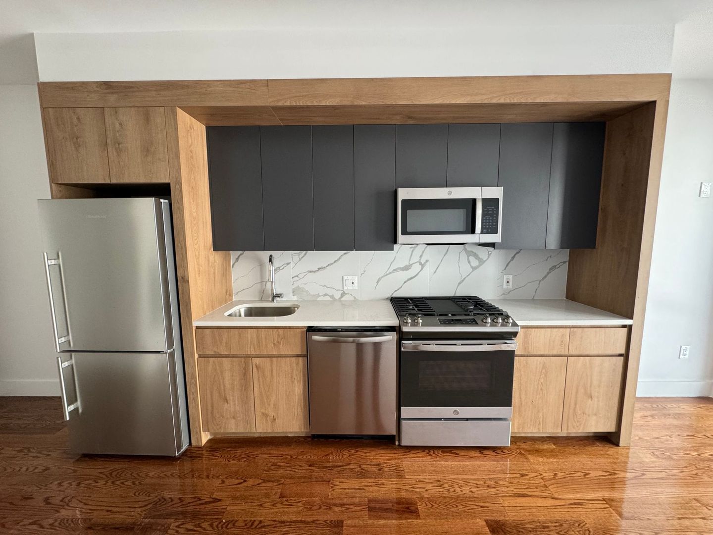 Jersey City Apartment: 96-100 Tuers Avenue