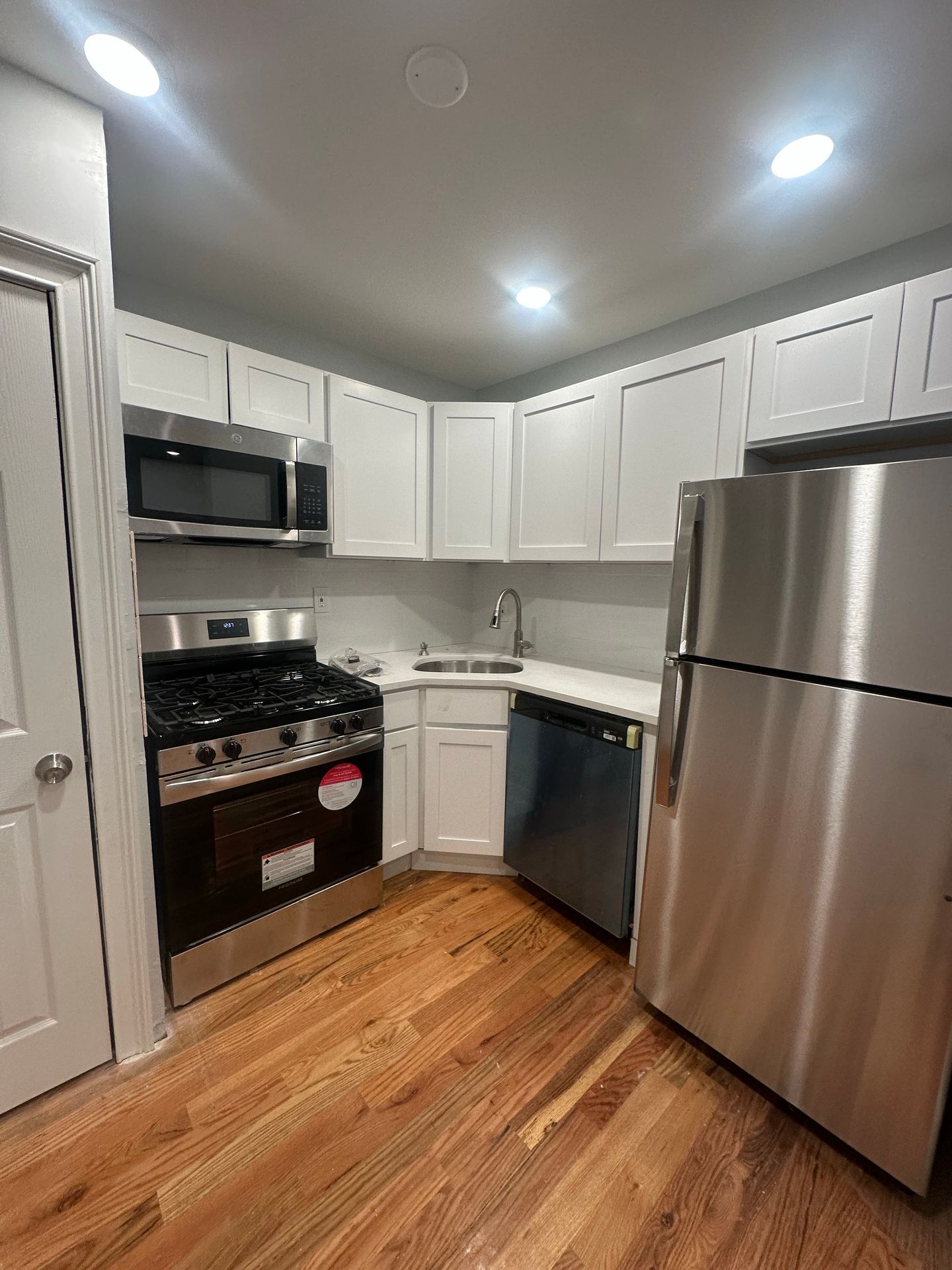 Union City Apartment: 313-315 11th Street LLC