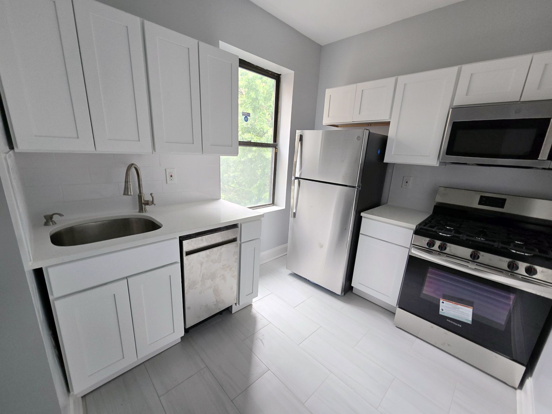 Jersey City Apartment: 343 Fairmount Avenue