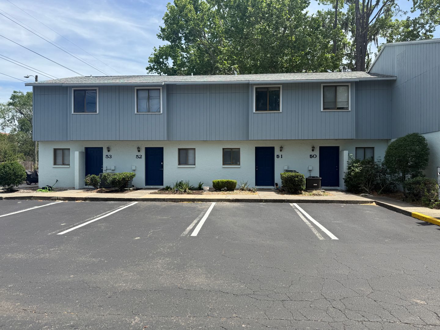 Gainesville Townhome: 3600 SW 19th Avenue #51