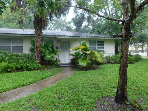 Duck Pond 2/1 apartment! – photo 1