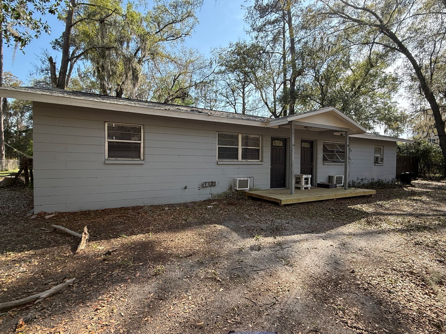 Gainesville House: 3801 SW 17th Place