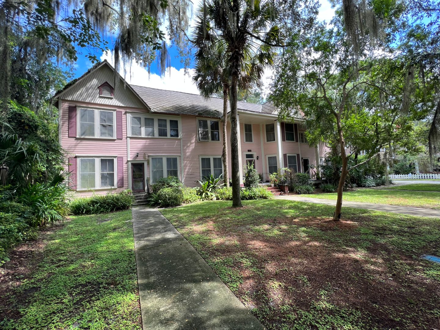 Gainesville Apartment: 414 NE 5th Avenue