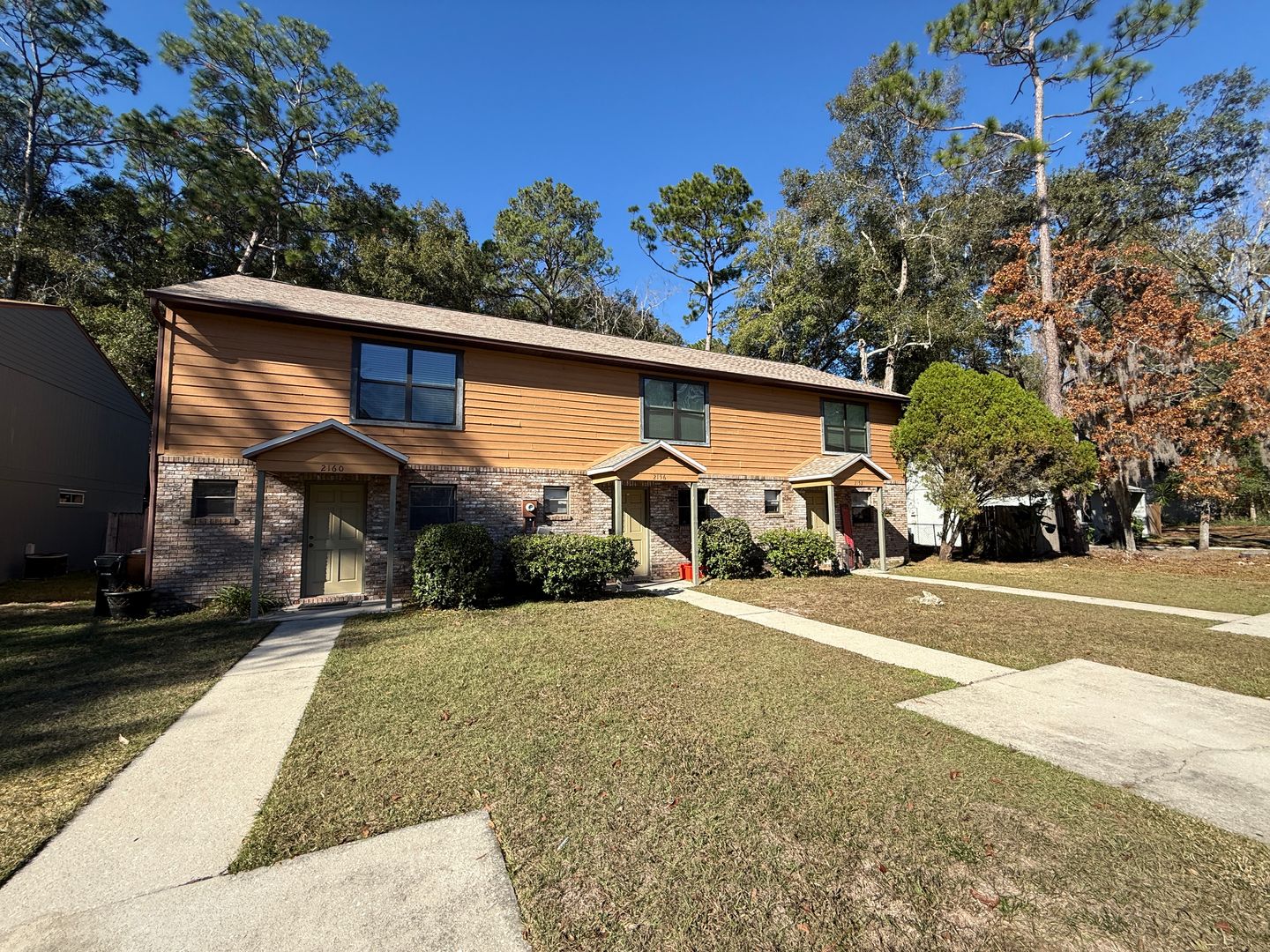 Gainesville House: 2160 SW 70th Terrace