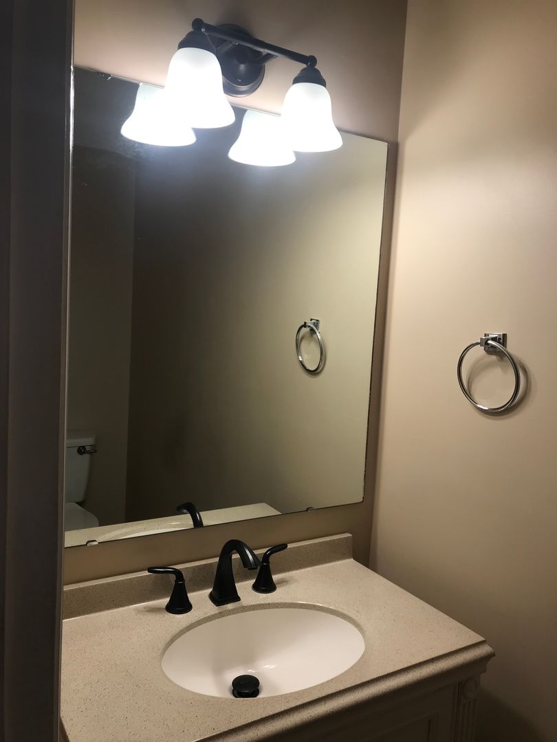 Dunn House: 152 Rollingwood Drive