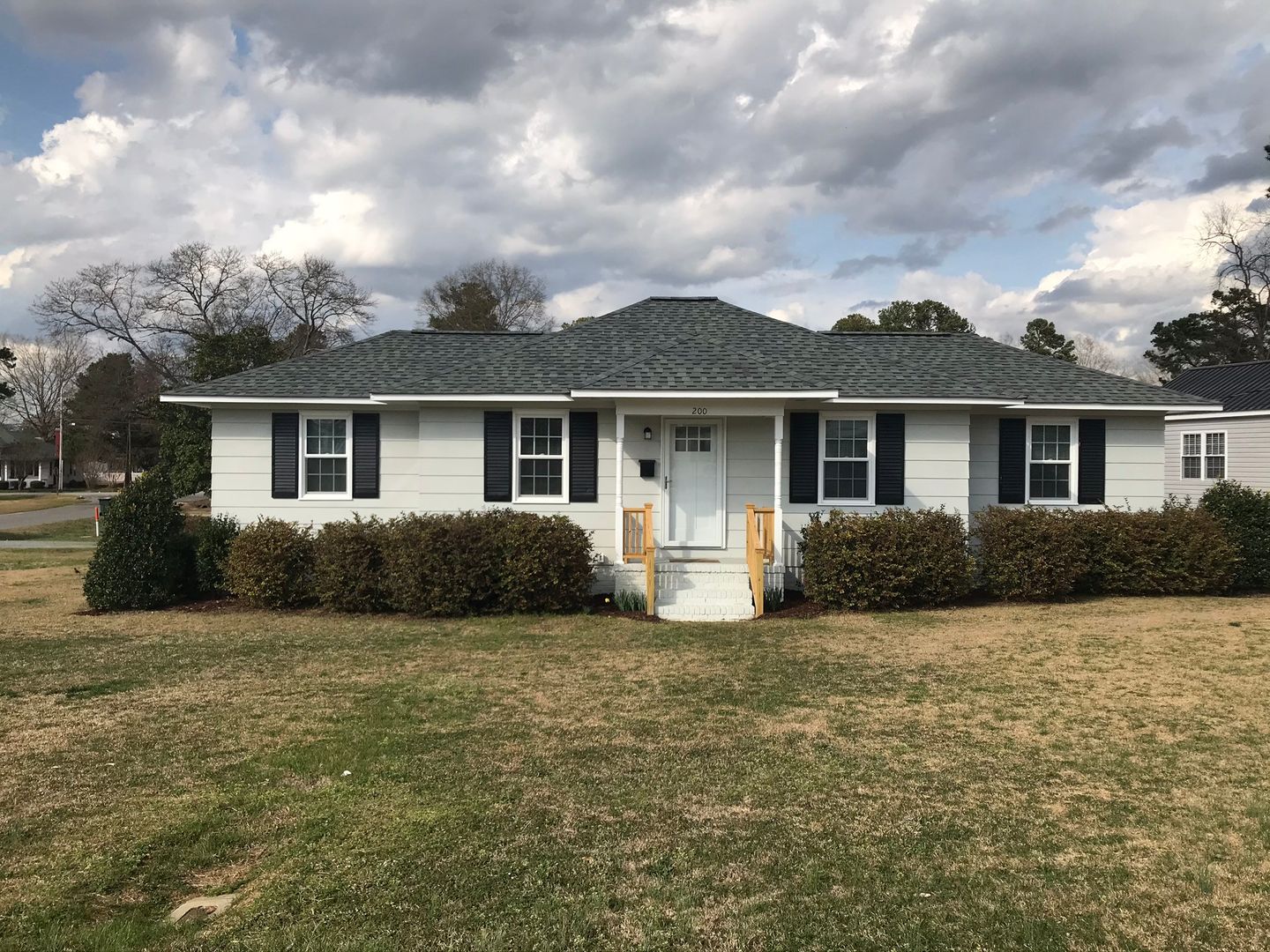 Erwin House: 200 E. C. Street