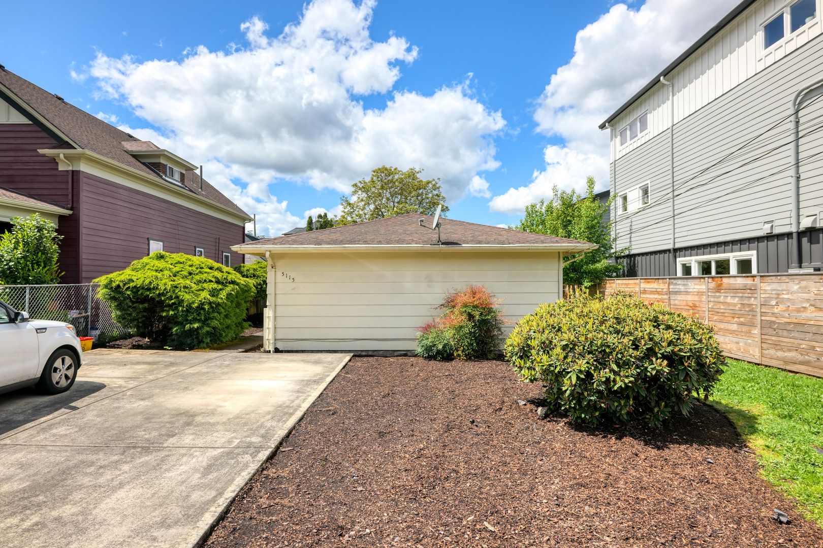 Portland Condo: 5115 N Michigan Ave