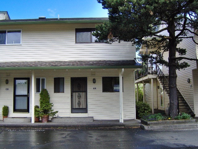 Portland Townhome: 619 N Hayden Bay Dr