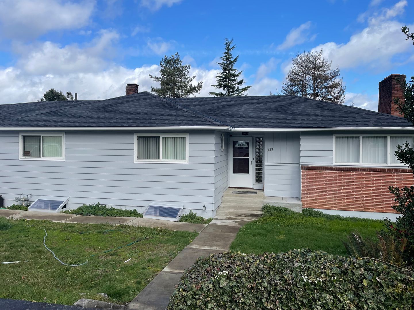 Rainier, House: 417 E. B St.