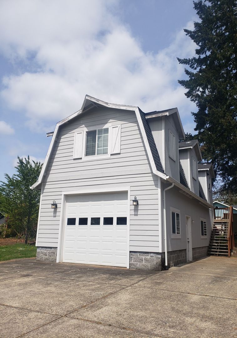 Forest Grove Condo: 1619 21st Ave