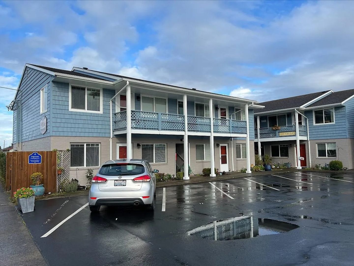 Long Beach Condo: 110 Ocean Beach Blvd S
