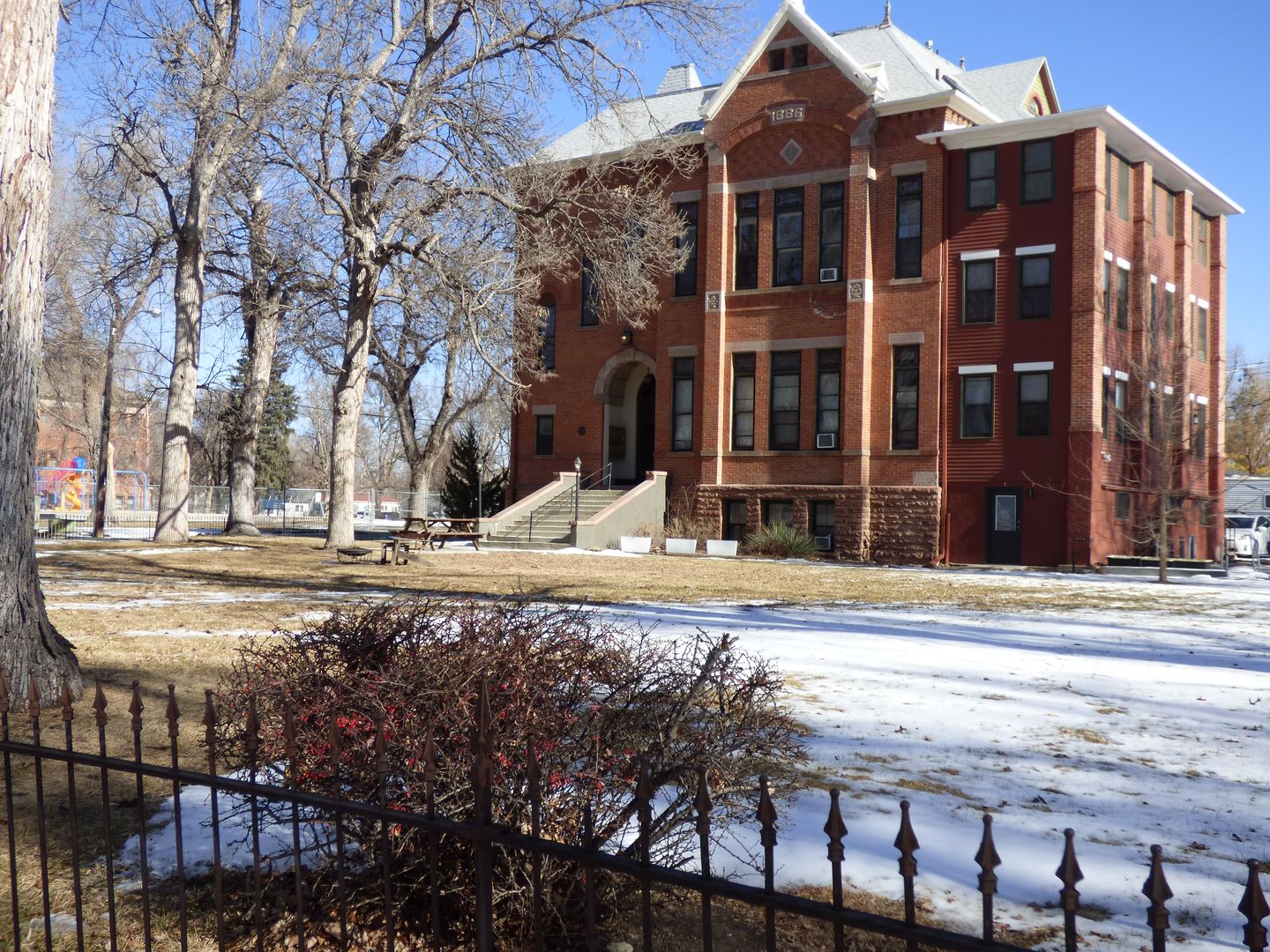 Longmont Apartment: 546 Atwood Street