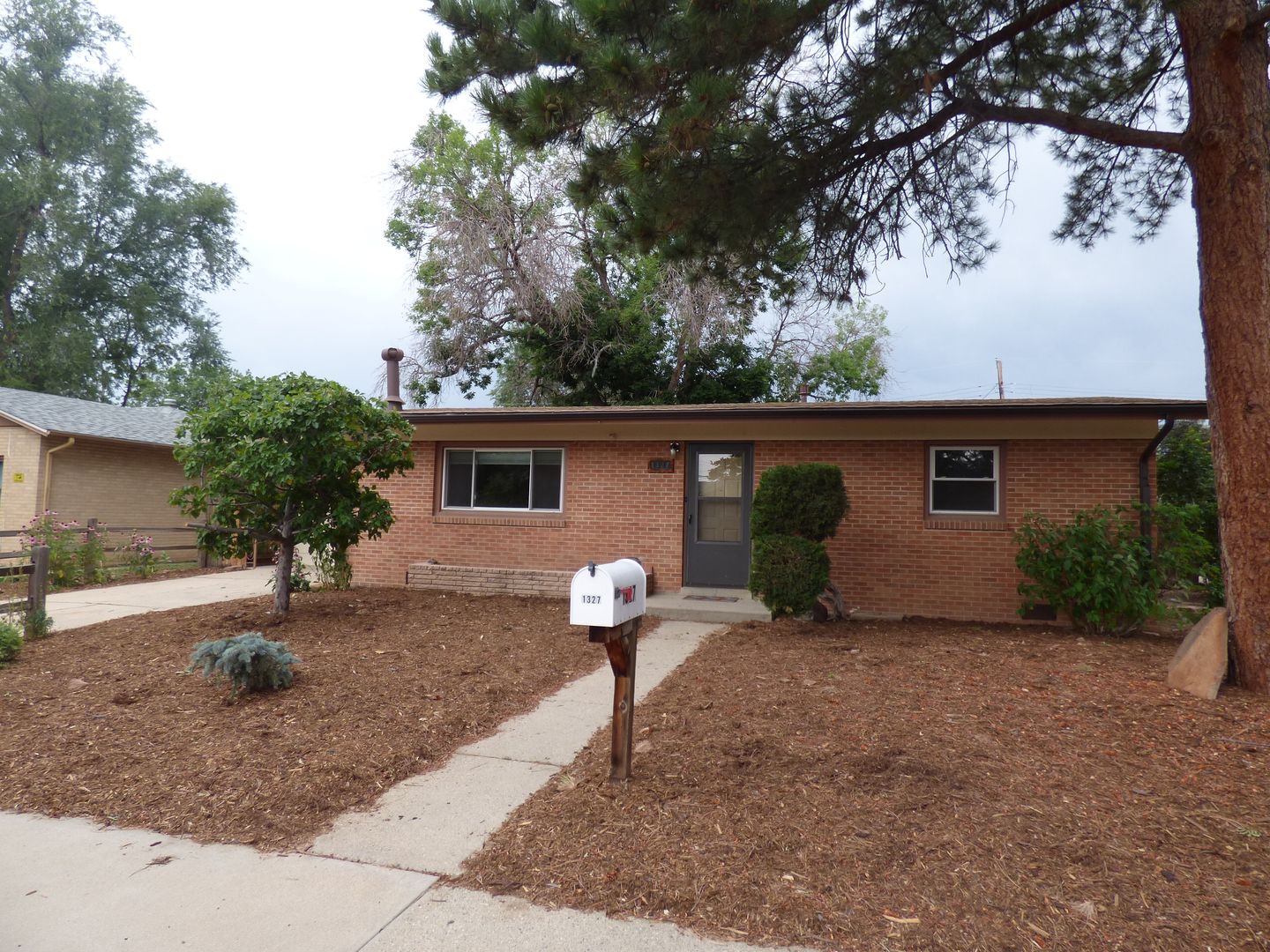 Longmont House: 1327 Aspen Street