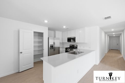 Gorgeous Newer-Build 4BR/2BA Home with Modern Curb Appeal! - Available Now! – photo 1