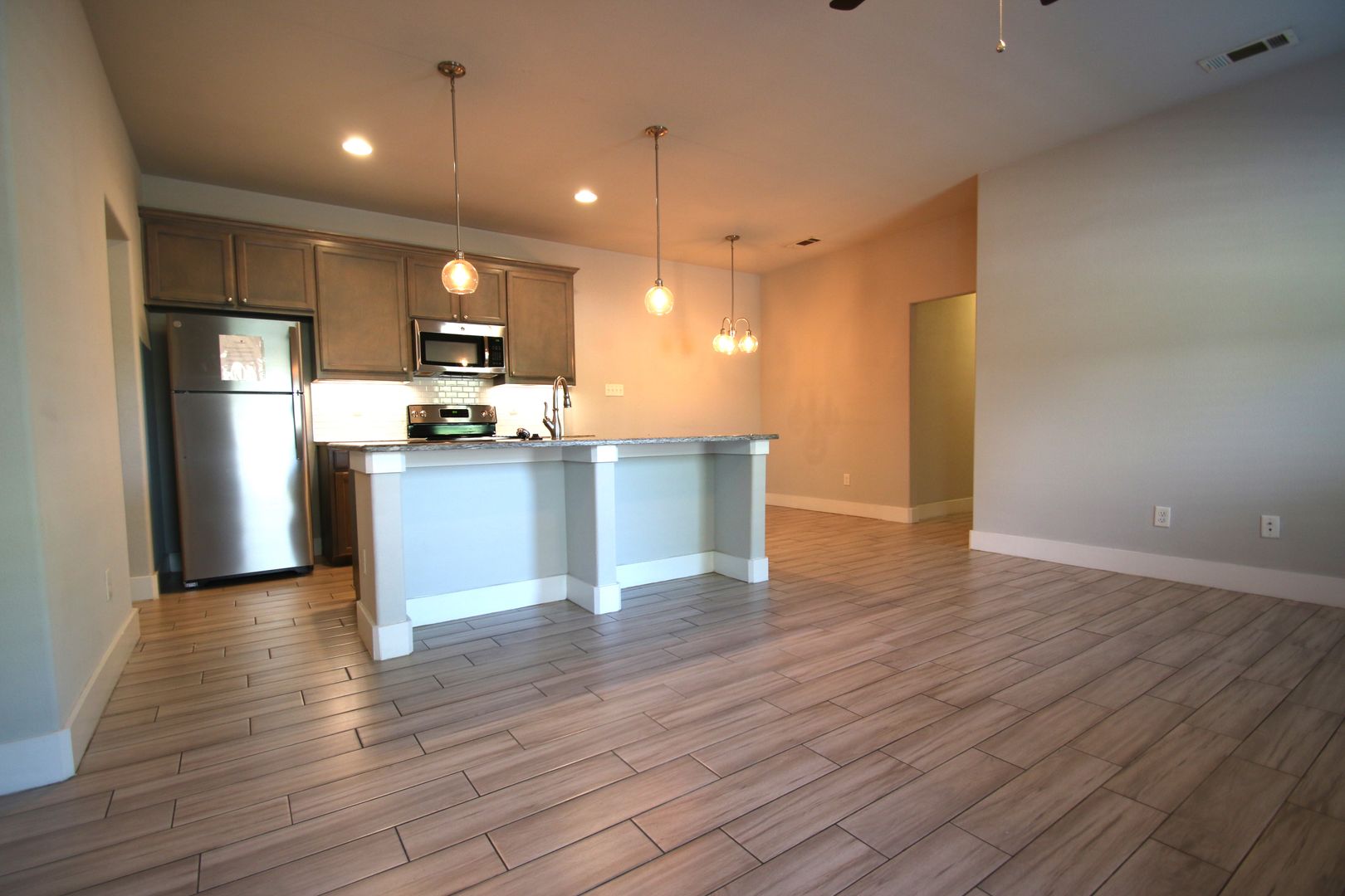 Fort Worth Apartment: 8037-8039 Arbor Ave.