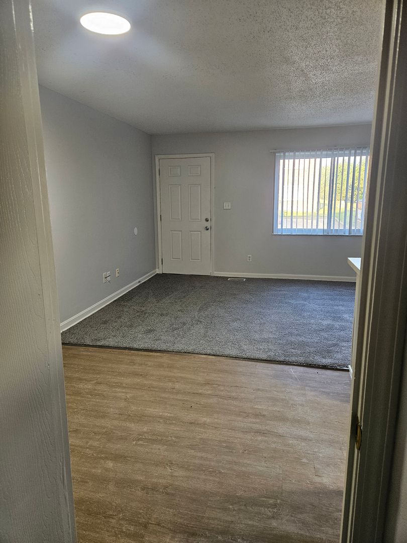 Amazing one bedroom downstairs 6 of 6