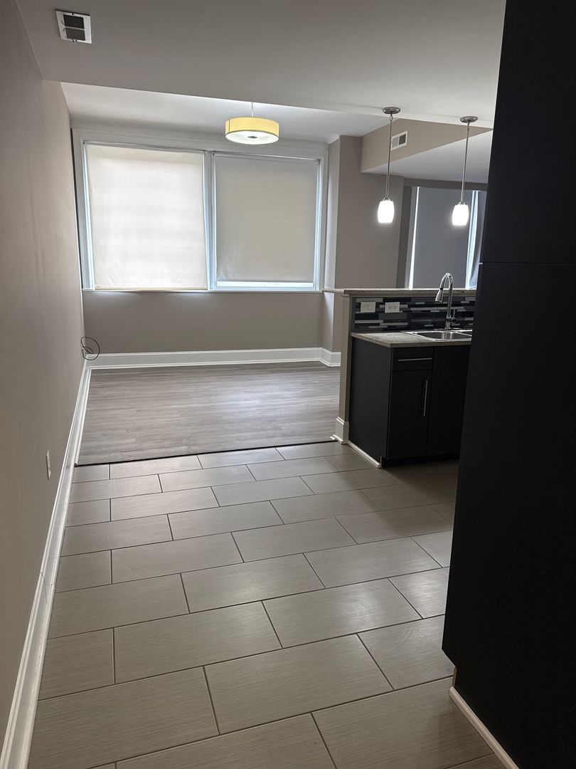 Evansville Apartment: 329 Main