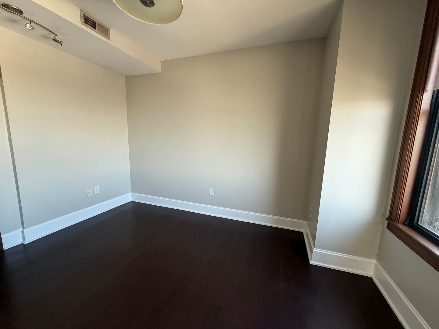 Evansville Apartment: 329 Main