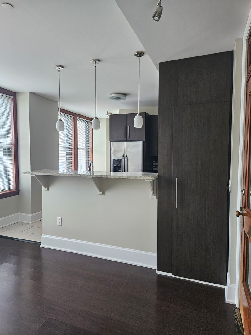 Evansville Apartment: 329 Main