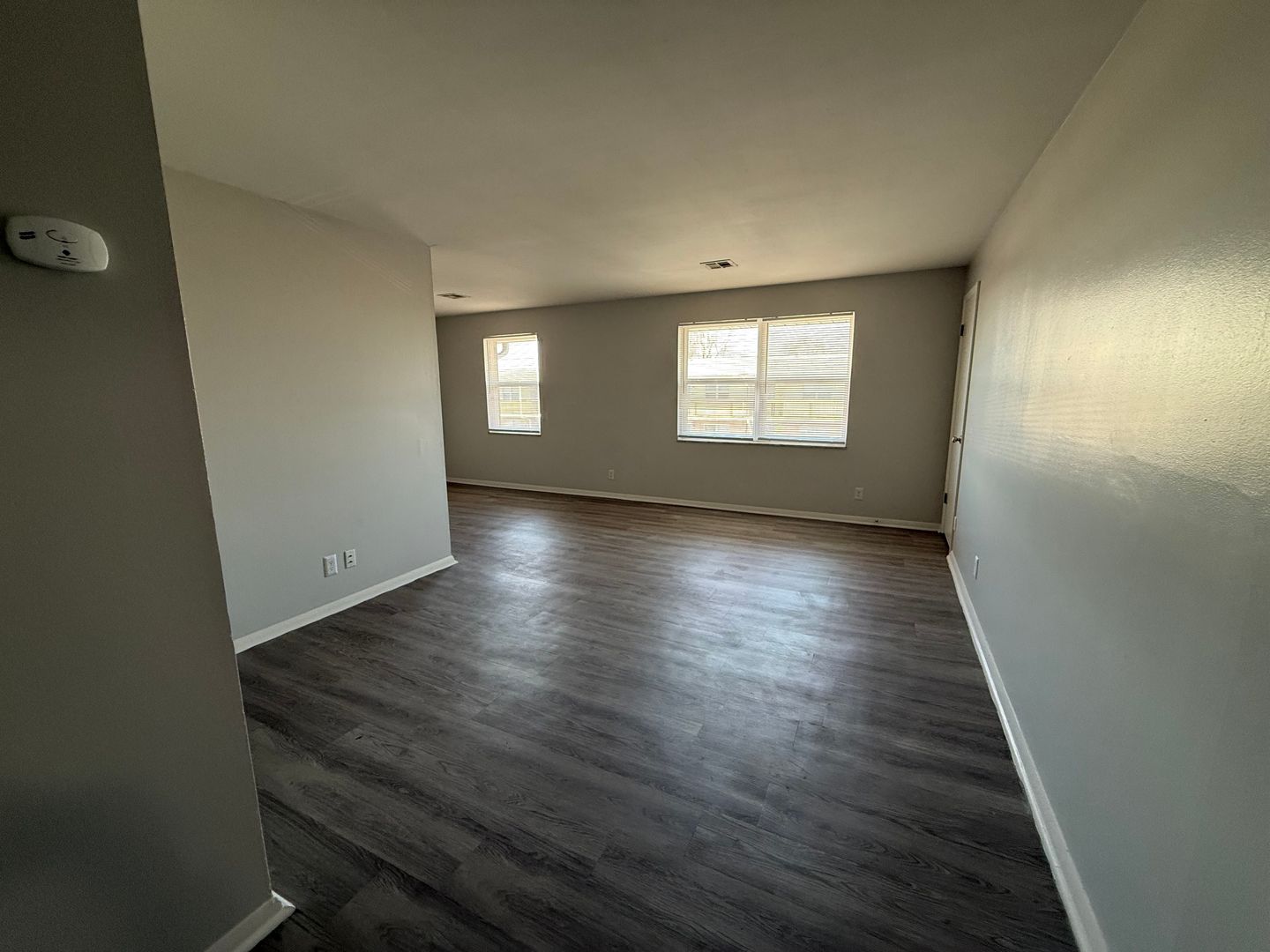 Evansville Apartment: 4982 Tippecanoe Dr.