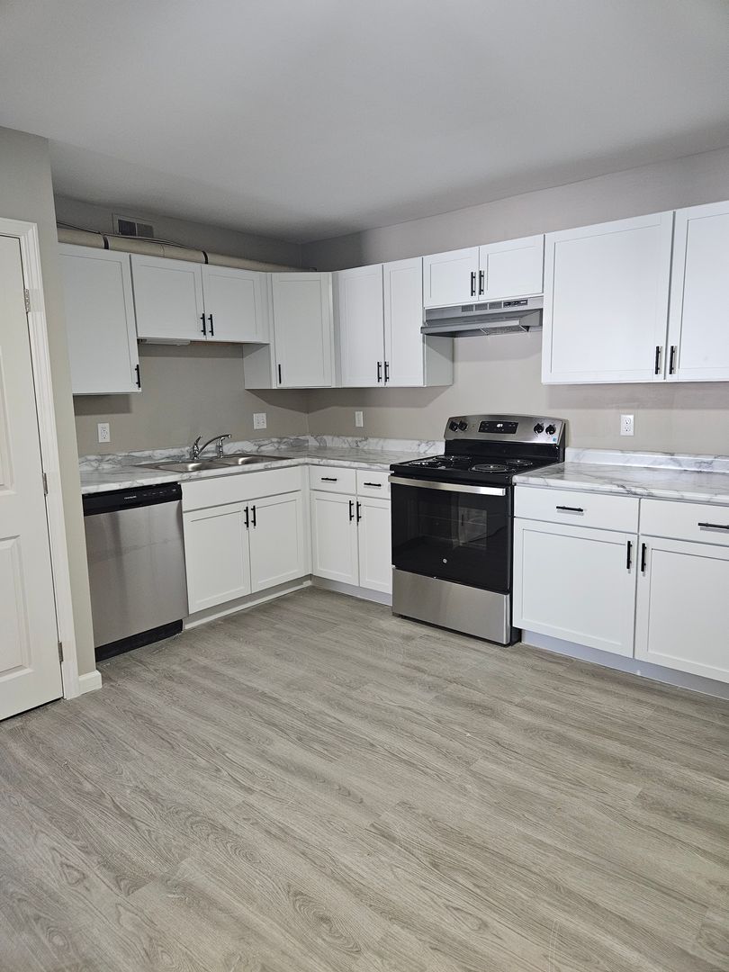 Evansville Apartment: 3110 Mt Vernon Ave