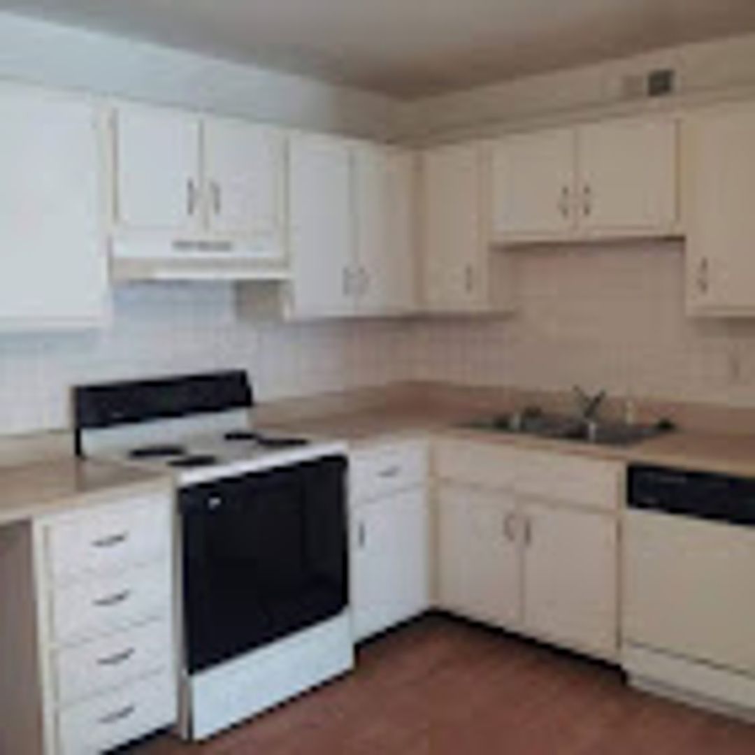 Evansville Apartment: 3110 Mt Vernon Ave