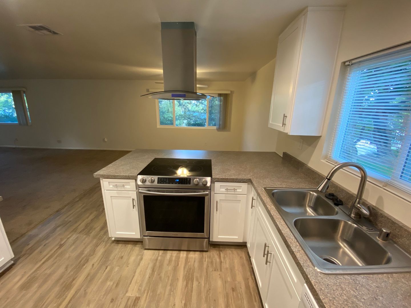 Paso Robles Apartment: 344 15th St