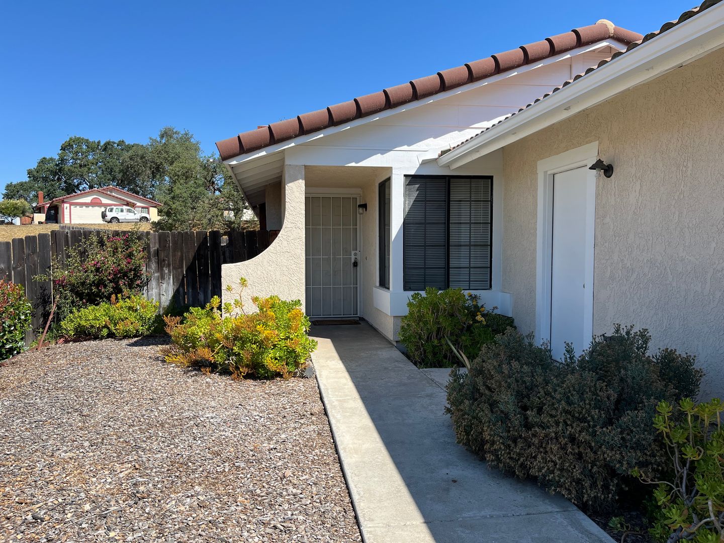 Paso Robles House: 309 Oak Meadow Lane
