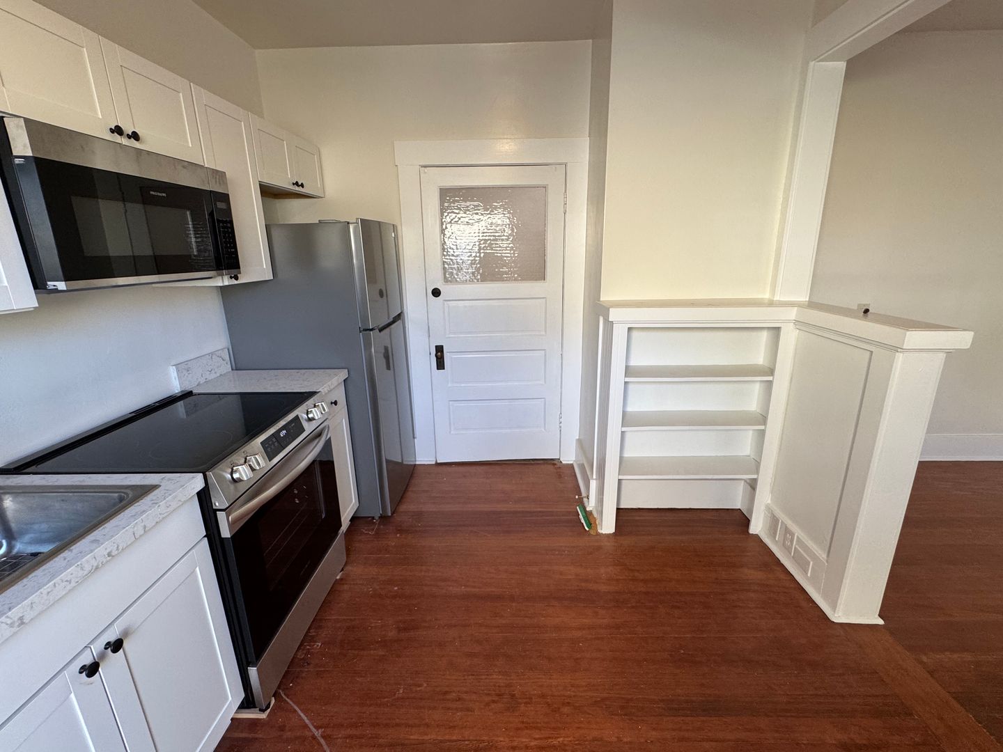 Paso Robles Apartment: 1535 Park St