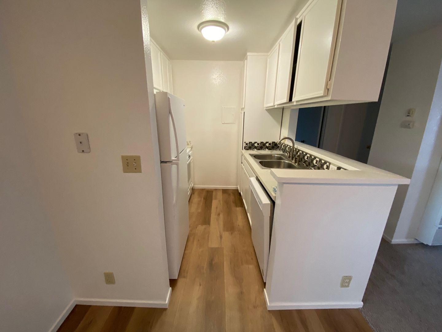 Atascadero Apartment: 5800 Traffic Way Apt #14