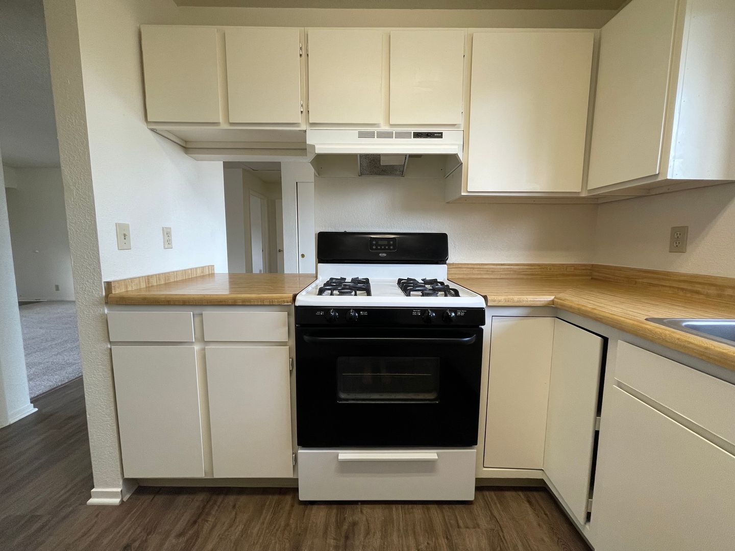 Atascadero Apartment: 9339 Musselman Dr Apt #33