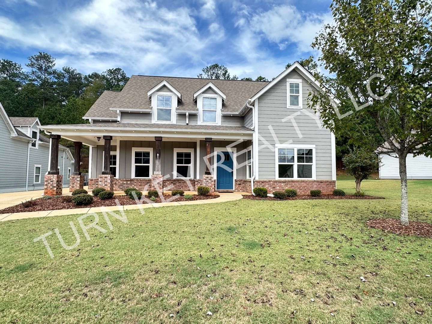 Trussville House: 120 Lakeridge Drive