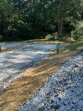 RV/Camper Site for rent in Springville