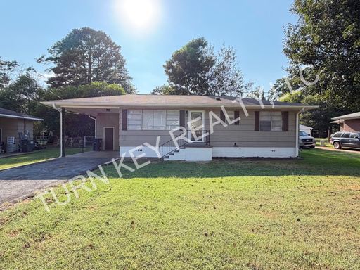 Home for Rent in Hueytown – photo 1