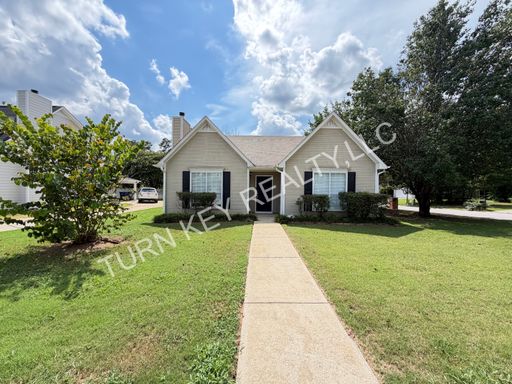 Home for rent in Alabaster – photo 1