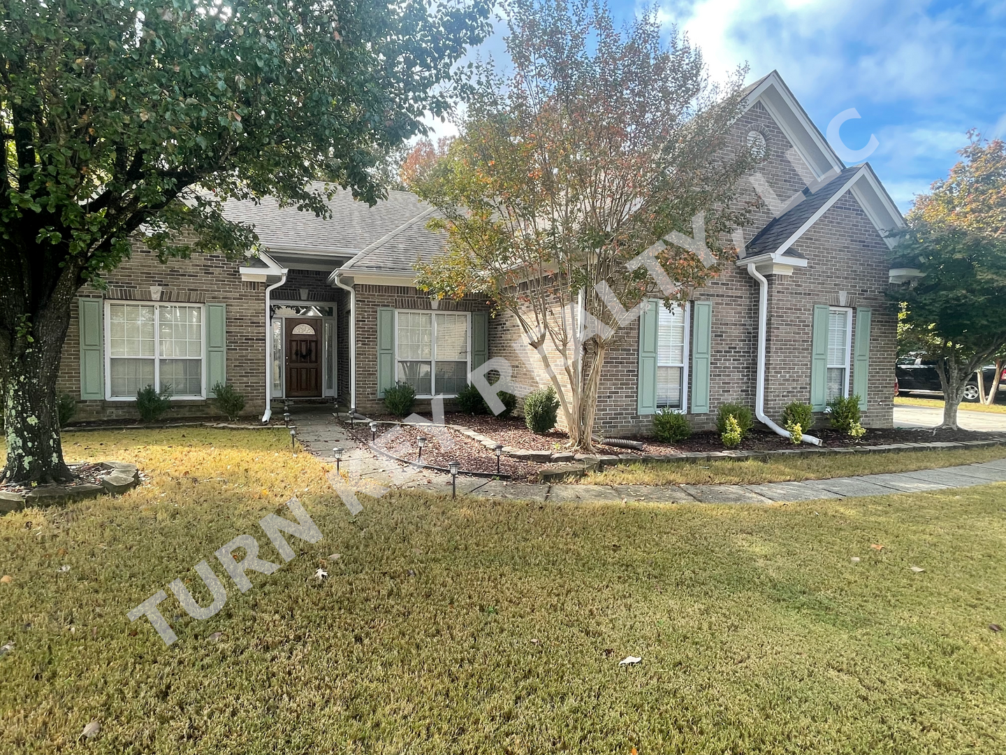 Trussville House: 3277 Barkwood Trace