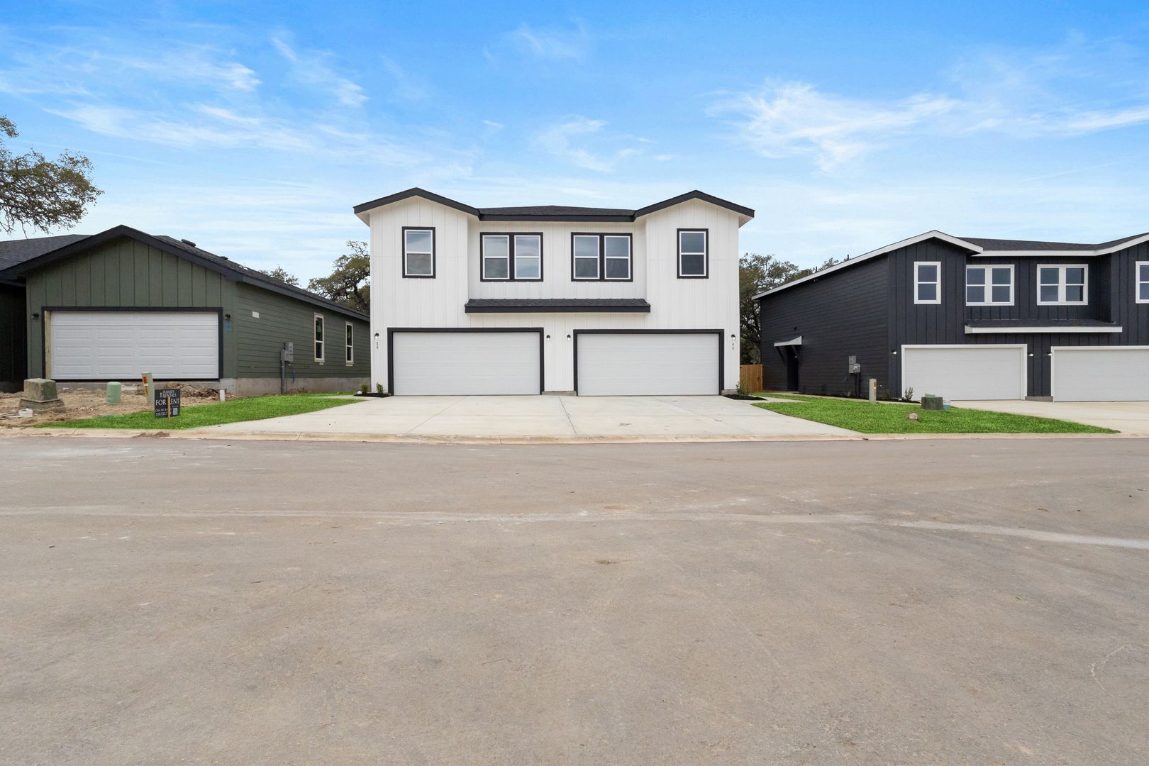 San Antonio Apartment: 8911 FM 1560