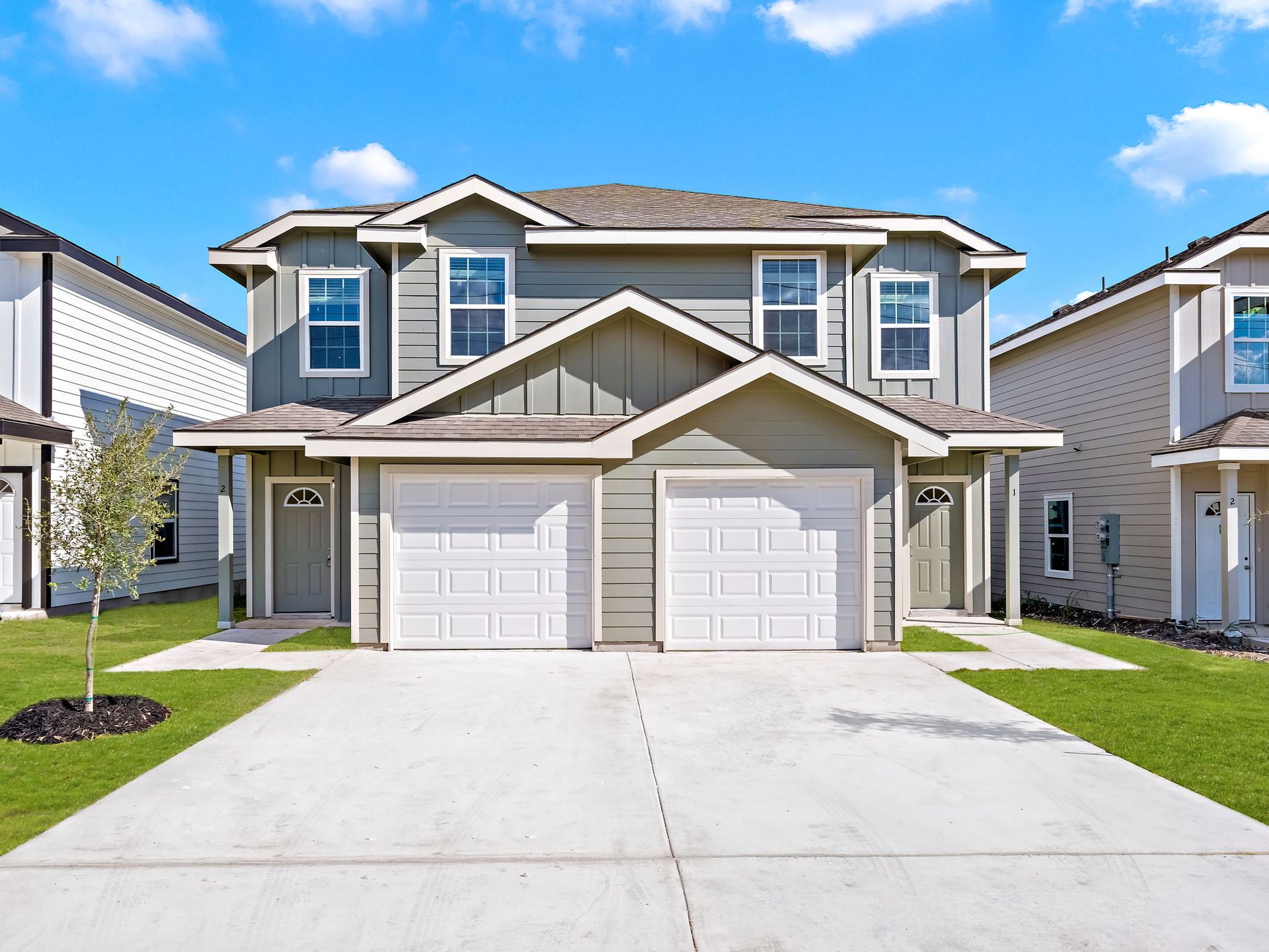 San Antonio Multiplex: 6214 Eddie Way  Unit 1