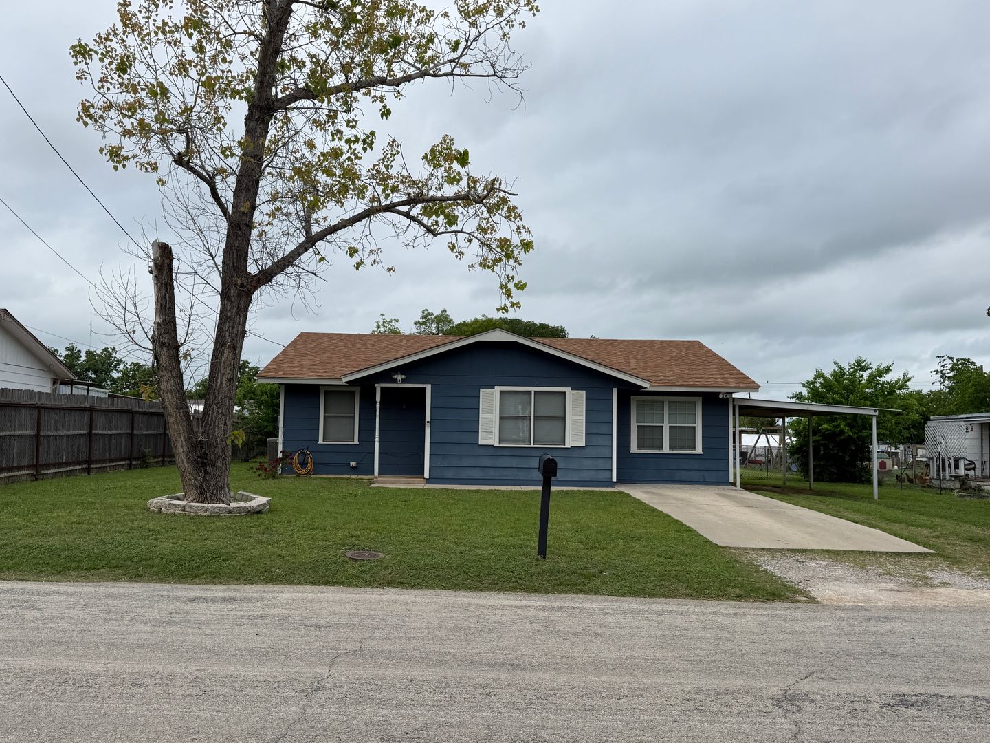 Brownwood House: 2403 Ave D