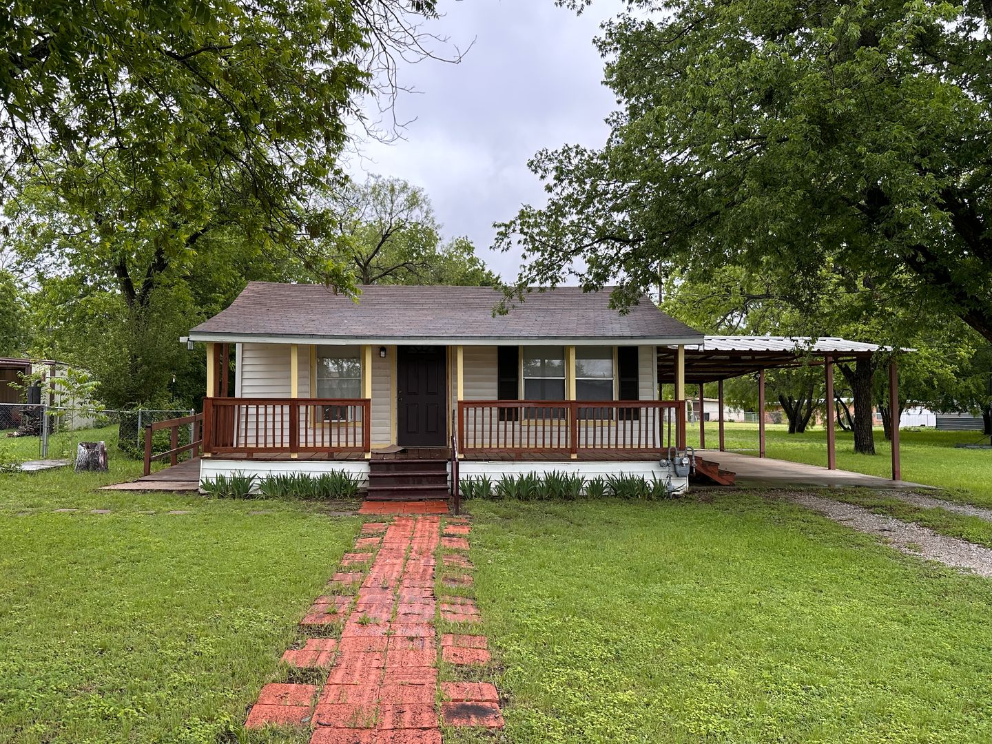 Brownwood House: 3613 Durham Ave