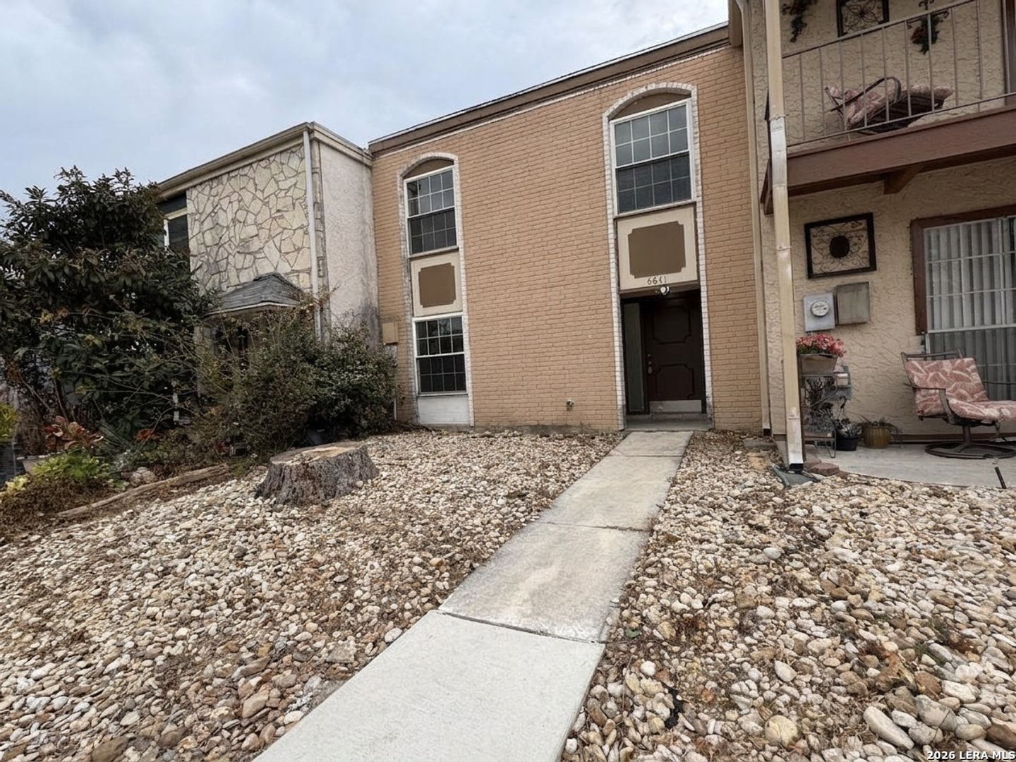San Antonio House: 6631 Spring Hurst