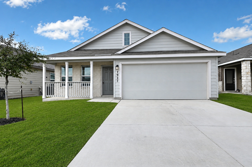 GREAT SINGLE STORY 3 BEDROOM | 2 BATHS | 2 CAR GARAGE | WATERFORD PARK COMMUNITY – photo 1
