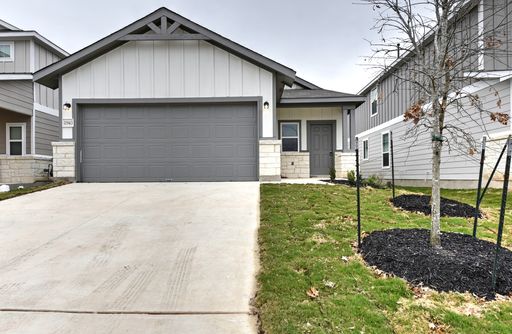 Gorgeous one story home | 3 bedrooms | 2 bathrooms | Covered Patio | 2 car garage | Davis Ranch – photo 1