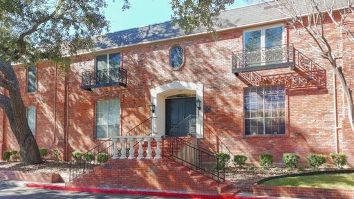 SPACIOUS CONDO | GATED | NEAR MEDICAL CENTER 410 & IH10 | 3 BEDROOMS | 2 BATHROOMS – photo 1