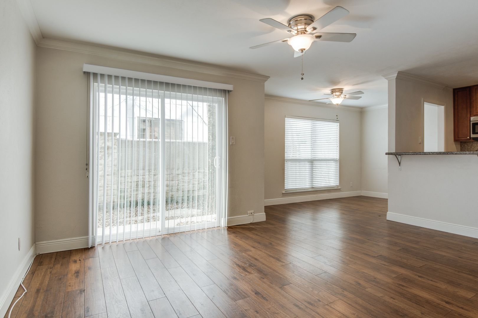 Dallas Apartment: 3907 Gilbert Ave
