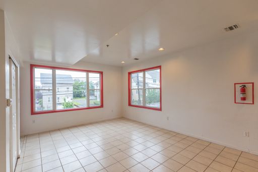 200 Hamilton St, Apt 1 — photo 3