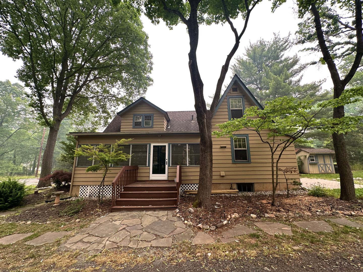 Bridgewater House: 480 Garretson Rd, Bridgewater  New Jersey 08807