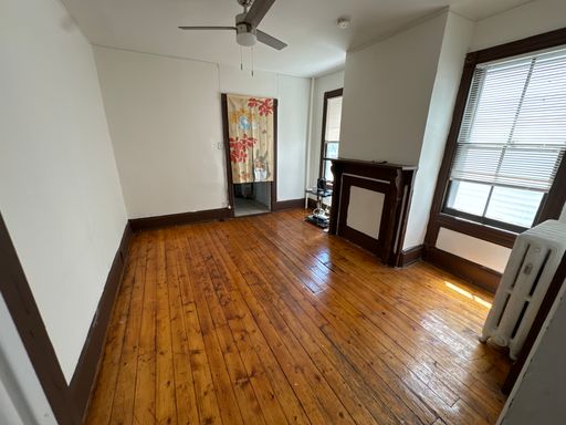 138 Hamilton St, Apt 2 — photo 2