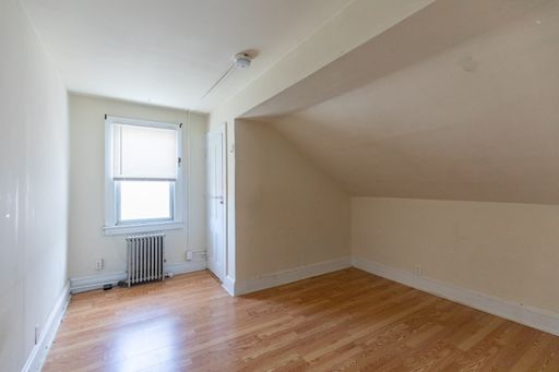 118 Easton Ave, Apt 1 — photo 3