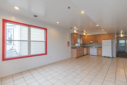 200 Hamilton St, Apt 2 — photo 4